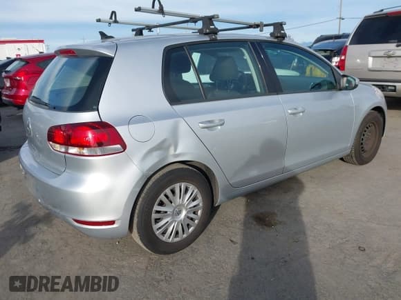 ✅ 2012 Volkswagen Golf • VIN: WVWDB7AJ3CW278470 • Lot: 43775624. Listed on IAAI with 111,676 mi. Free auction sales archive from the USA and detailed vehicle history report at DreamBid. Image 4.