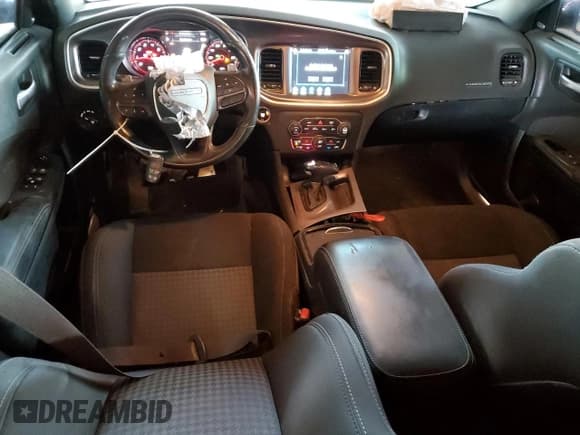 ✅ 2020 Dodge Charger GT • VIN: 2C3CDXHG3LH224279 • Lot: 84213445. Wystawiony na Copart z przebiegiem 114 193 mil. Bezpłatny archiwum sprzedaży aukcyjnych z USA i szczegółowy raport historii pojazdu na DreamBid. Zdjęcie 8.