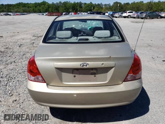 2006 Hyundai Elantra GLS z VIN KMHDN46D86U241936, wystawiony jako Copart lot #56013494 z przebiegiem Nie podano mil oraz Szkoda całkowita • Salvage title. Historia ofert i sprzedaży dostępna na DreamBid. Obrazek 6.