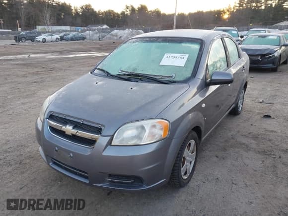 ✅ 2008 Chevrolet Aveo LS • VIN: KL1TD56678B252877 • Lot: 41755364. Wystawiony na IAAI z przebiegiem 127 186 mil. Bezpłatny archiwum sprzedaży aukcyjnych z USA i szczegółowy raport historii pojazdu na DreamBid. Zdjęcie 2.