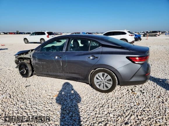 ✅ 2024 Nissan Sentra S • VIN: 3N1AB8BV6RY275707 • Lot: 91601045. Listed on Copart with 61,530 mi. Free auction sales archive from the USA and detailed vehicle history report at DreamBid. Image 2.