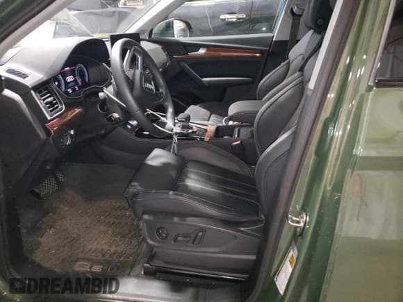 ✅ 2023 Audi Q5 • VIN: WA1FABFY2P2136526 • Лот: 69073915. Опубликован ранее на Copart с пробегом 17 865 миль. Бесплатный доступ к архиву аукционных продаж из США и подробный отчёт об истории автомобиля на DreamBid. Изображение 7.