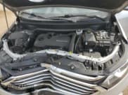 ✅ 2018 Chevrolet Equinox Premier • VIN: 2GNAXVEV0J6300851 • Lot: 85133275. Wystawiony na Copart z przebiegiem Nie podano. Bezpłatny archiwum sprzedaży aukcyjnych z USA i szczegółowy raport historii pojazdu na DreamBid. Zdjęcie 11.