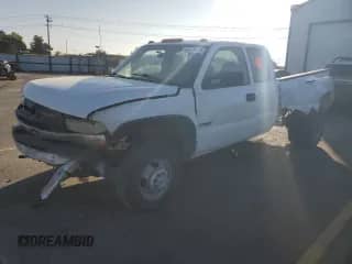 2001 Chevrolet Silverado 3500 z VIN 1GCJK39U81E269485, wystawiony jako Copart lot #68476475 z przebiegiem Nie podano mil oraz Szkoda całkowita • Salvage title. Historia ofert i sprzedaży dostępna na DreamBid. Obrazek 1.