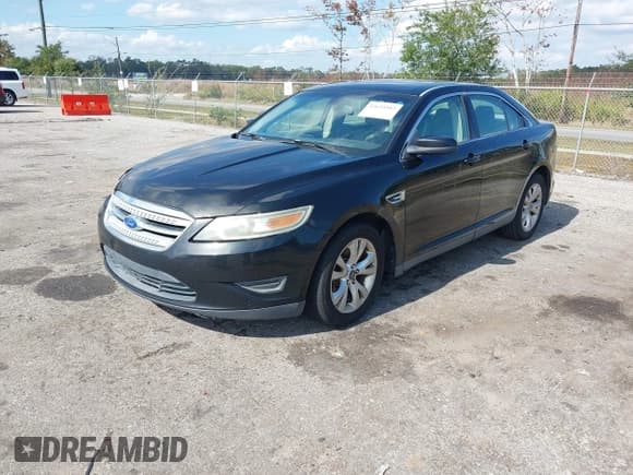 ✅ 2012 Ford Taurus SEL • VIN: 1FAHP2EWXCG125676 • Лот: 43654582. Опубликован ранее на IAAI с пробегом 307 033 миль. Бесплатный доступ к архиву аукционных продаж из США и подробный отчёт об истории автомобиля на DreamBid. Изображение 2.