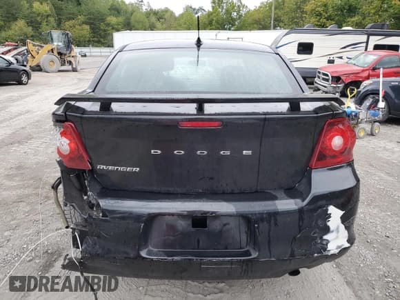 ✅ 2013 Dodge Avenger SXT • VIN: 1C3CDZCB6DN655716 • Лот: 71762414. Опубликован ранее на Copart с пробегом 160 366 миль. Бесплатный доступ к архиву аукционных продаж из США и подробный отчёт об истории автомобиля на DreamBid. Изображение 6.