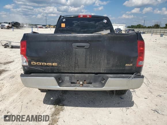 ✅ 2003 Dodge 1500 ST • VIN: 1D7HA16D63J573148 • Лот: 71168264. Опубликован ранее на Copart с пробегом Не указан. Бесплатный доступ к архиву аукционных продаж из США и подробный отчёт об истории автомобиля на DreamBid. Изображение 6.