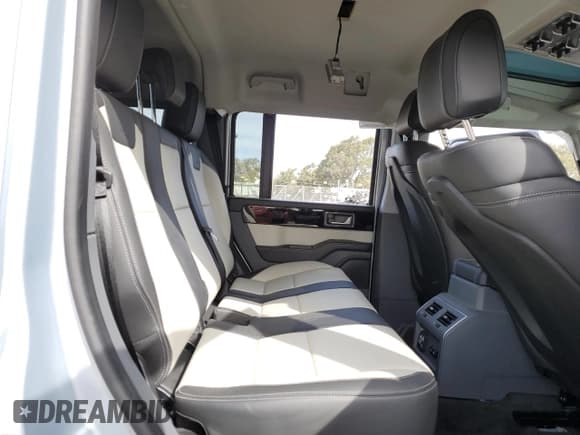 ✅ 2024 Ineos Grenadier • VIN: SC6GM1CA6RF011481 • Lot: 87733015. Wystawiony na Copart z przebiegiem Nie podano. Bezpłatny archiwum sprzedaży aukcyjnych z USA i szczegółowy raport historii pojazdu na DreamBid. Zdjęcie 11.