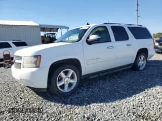 2008 Chevrolet Suburban LTZ с VIN 1GNFC16048R119084, выставлен на аукционе Copart как лот 86702145 с пробегом 250 918 миль миль и Списание • Salvage title. История ставок и продаж доступна на DreamBid. Изображение 1.