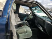 ✅ 1999 Chevrolet S-10 LS • VIN: 1GCCS14X0XK141850 • Лот: 91155105. Опубликован ранее на Copart с пробегом 142 883 миль. Бесплатный доступ к архиву аукционных продаж из США и подробный отчёт об истории автомобиля на DreamBid. Изображение 10.