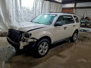 ✅ 2010 Ford Escape XLT • VIN: 1FMCU9DG8AKC63349 • Lot: 95411635. Wystawiony na Copart z przebiegiem 136 160 mil. Bezpłatny archiwum sprzedaży aukcyjnych z USA i szczegółowy raport historii pojazdu na DreamBid. Zdjęcie 1.