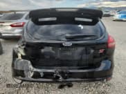 ✅ 2017 Ford Focus ST • VIN: 1FADP3L97HL319565 • Lot: 80205655. Listed on Copart with 70,941 mi. Free auction sales archive from the USA and detailed vehicle history report at DreamBid. Image 6.