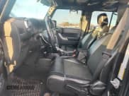 ✅ 2012 Jeep Wrangler Unlimited Rubicon • VIN: 1C4HJWFG7CL242990 • Лот: 92404395. Опубликован ранее на Copart с пробегом 121 247 миль. Бесплатный доступ к архиву аукционных продаж из США и подробный отчёт об истории автомобиля на DreamBid. Изображение 7.