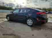 ✅ 2018 Hyundai Elantra SE • VIN: 5NPD74LF5JH329687 • Лот: 90101615. Опубликован ранее на Copart с пробегом 81 186 миль. Бесплатный доступ к архиву аукционных продаж из США и подробный отчёт об истории автомобиля на DreamBid. Изображение 2.