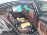 ✅ 2011 BMW 5 Series 550i xDrive • VIN: WBAFU9C52BC278410 • Лот: 43478972. Опубликован ранее на IAAI с пробегом Не указан. Бесплатный доступ к архиву аукционных продаж из США и подробный отчёт об истории автомобиля на DreamBid. Изображение 8.