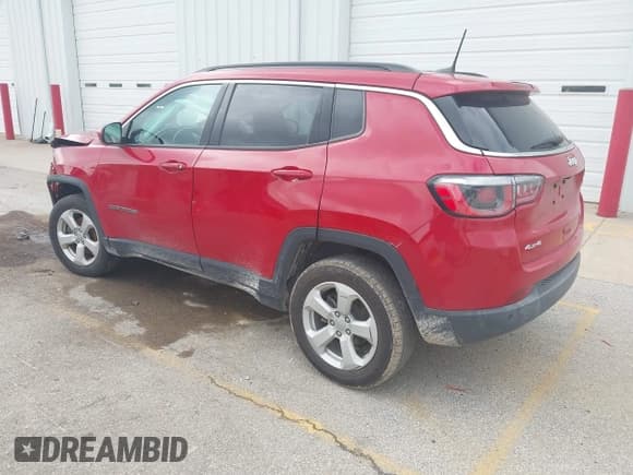 ✅ 2019 Jeep Compass Latitude • VIN: 3C4NJDBB7KT790623 • Lot: 42671933. Listed on IAAI with 132,807 mi. Free auction sales archive from the USA and detailed vehicle history report at DreamBid. Image 3.
