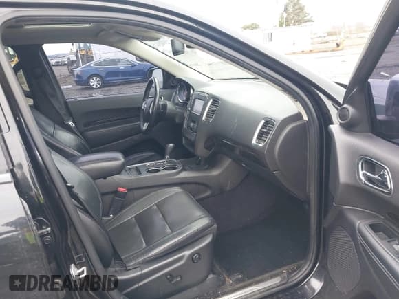 ✅ 2013 Dodge Durango Citadel • VIN: 1C4SDHET9DC510172 • Lot: 41829385. Wystawiony na IAAI z przebiegiem 133 710 mil. Bezpłatny archiwum sprzedaży aukcyjnych z USA i szczegółowy raport historii pojazdu na DreamBid. Zdjęcie 5.