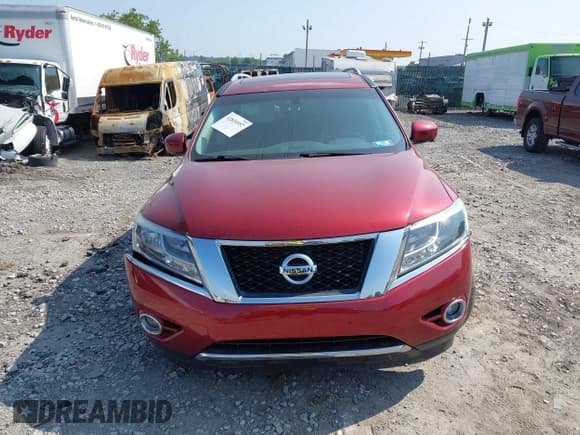 ✅ 2015 Nissan Pathfinder Platinum • VIN: 5N1AR2MM9FC653285 • Lot: 42810357. Listed on IAAI with 82,800 mi. Free auction sales archive from the USA and detailed vehicle history report at DreamBid. Image 12.