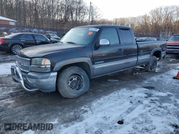 ✅ 2000 GMC Sierra 2500 SLE • VIN: 1GTGK29U1YE251201 • Лот: 86811304. Опубликован ранее на Copart с пробегом Не указан. Бесплатный доступ к архиву аукционных продаж из США и подробный отчёт об истории автомобиля на DreamBid. Изображение 1.