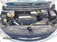 ✅ 2018 Chrysler Pacifica Limited • VIN: 2C4RC1GG5JR117703 • Lot: 43521625. Listed on IAAI with 88,374 mi. Free auction sales archive from the USA and detailed vehicle history report at DreamBid. Image 10.