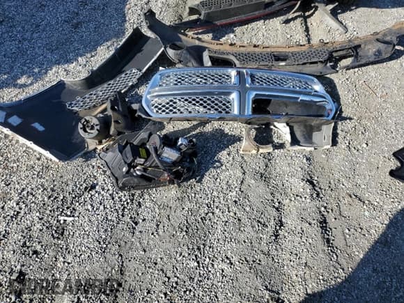 ✅ 2013 Dodge Durango Citadel • VIN: 1C4SDHET2DC668398 • Lot: 52073495. Listed on Copart with 236,647 mi. Free auction sales archive from the USA and detailed vehicle history report at DreamBid. Image 13.