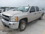 ✅ 2007 Chevrolet Silverado 2500HD 1LT • VIN: 1GCHC23K67F523209 • Lot: 41925957. Wystawiony na IAAI z przebiegiem 250 138 mil. Bezpłatny archiwum sprzedaży aukcyjnych z USA i szczegółowy raport historii pojazdu na DreamBid. Zdjęcie 2.