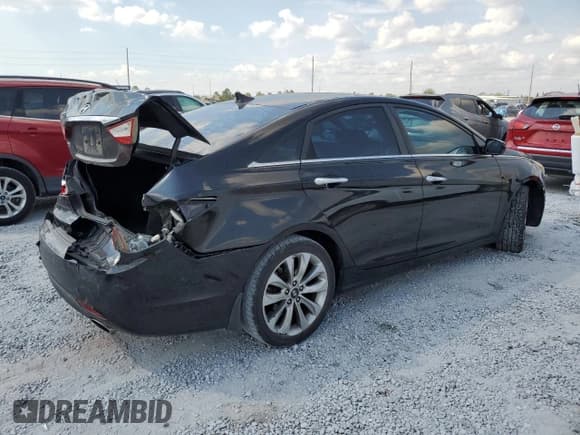 ✅ 2011 Hyundai Sonata SE • VIN: 5NPEC4AC2BH274593 • Lot: 89471885. Listed on Copart with 108,012 mi. Free auction sales archive from the USA and detailed vehicle history report at DreamBid. Image 3.