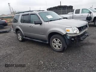 ✅ 2008 Ford Explorer XLT • VIN: 1FMEU73E88UA27506 • Lot: 43718366. Wystawiony na IAAI z przebiegiem 158 588 mil. Bezpłatny archiwum sprzedaży aukcyjnych z USA i szczegółowy raport historii pojazdu na DreamBid. Zdjęcie 1.