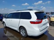 ✅ 2015 Toyota Sienna LE AAS • VIN: 5TDKK3DC8FS646613 • Lot: 43073670. Listed on IAAI with 117,828 mi. Free auction sales archive from the USA and detailed vehicle history report at DreamBid. Image 3.