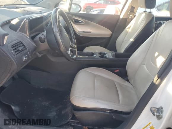 ✅ 2012 Chevrolet Volt • VIN: 1G1RD6E43CU100660 • Lot: 86375914. Wystawiony na Copart z przebiegiem Nie podano. Bezpłatny archiwum sprzedaży aukcyjnych z USA i szczegółowy raport historii pojazdu na DreamBid. Zdjęcie 7.