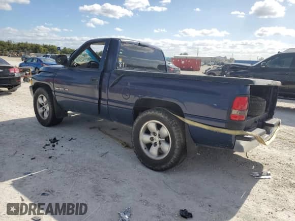 2001 Dodge 1500 Work Special с VIN 1B7HC16X21S272947, выставлен на аукционе Copart как лот 85103274 с пробегом Не указан миль и Списание • Salvage title. История ставок и продаж доступна на DreamBid. Изображение 2.