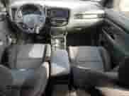 2018 Mitsubishi Outlander ES z VIN JA4AZ3A3XJZ023782, wystawiony jako Copart lot #84819265 z przebiegiem 64 823 mil mil oraz Szkoda całkowita • Salvage title. Historia ofert i sprzedaży dostępna na DreamBid. Obrazek 8.