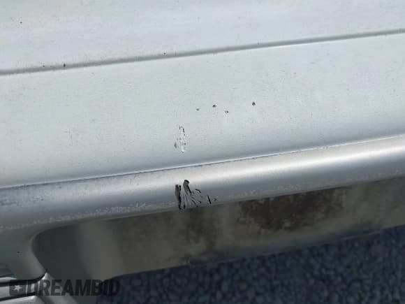 ✅ 1993 Buick Century Special • VIN: 1G4AG55N9P6422594 • Lot: 42907792. Wystawiony na IAAI z przebiegiem 152 103 mil. Bezpłatny archiwum sprzedaży aukcyjnych z USA i szczegółowy raport historii pojazdu na DreamBid. Zdjęcie 6.