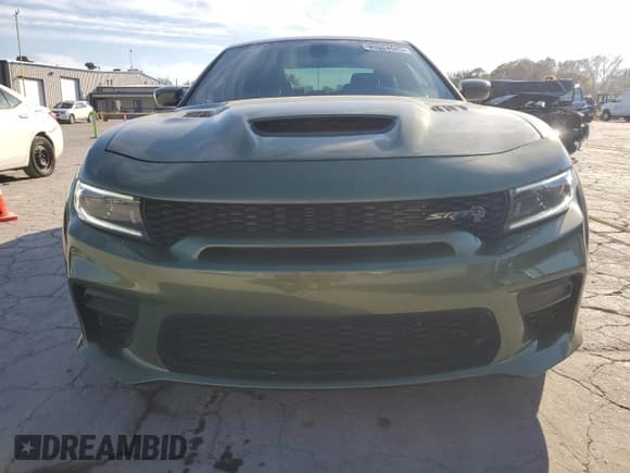 ✅ 2022 Dodge Charger SRT Hellcat Widebody • VIN: 2C3CDXL97NH123810 • Lot: 91524665. Wystawiony na Copart z przebiegiem 13 151 mil. Bezpłatny archiwum sprzedaży aukcyjnych z USA i szczegółowy raport historii pojazdu na DreamBid. Zdjęcie 5.