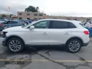 ✅ 2016 Lincoln MKX Reserve • VIN: 2LMTJ8LP3GBL50152 • Lot: 43736310. Listed on IAAI with 91,376 mi. Free auction sales archive from the USA and detailed vehicle history report at DreamBid. Image 15.