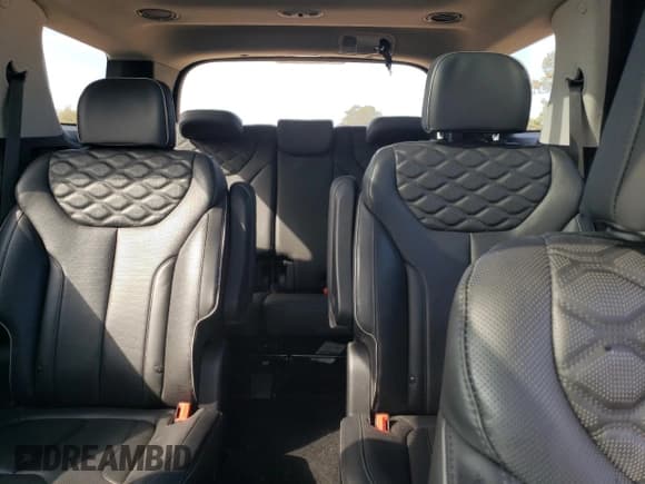 ✅ 2022 Hyundai Palisade Limited • VIN: KM8R54HE8NU473219 • Лот: 78168604. Опубликован ранее на Copart с пробегом 33 896 миль. Бесплатный доступ к архиву аукционных продаж из США и подробный отчёт об истории автомобиля на DreamBid. Изображение 10.