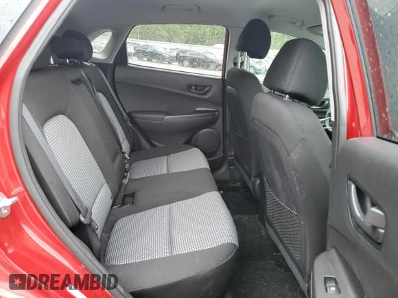 ✅ 2021 Hyundai Kona SEL • VIN: KM8K22AAXMU689061 • Лот: 73635864. Опубликован ранее на Copart с пробегом 51 392 миль. Бесплатный доступ к архиву аукционных продаж из США и подробный отчёт об истории автомобиля на DreamBid. Изображение 10.