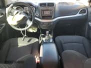 ✅ 2019 Dodge Journey SE • VIN: 3C4PDCBB3KT845563 • Lot: 82693295. Wystawiony na Copart z przebiegiem 89 397 mil. Bezpłatny archiwum sprzedaży aukcyjnych z USA i szczegółowy raport historii pojazdu na DreamBid. Zdjęcie 8.