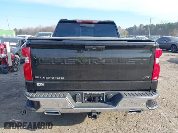 ✅ 2020 Chevrolet Silverado 1500 LTZ • VIN: 3GCUYGET2LG392176 • Lot: 41640050. Listed on IAAI with 83,761 mi. Free auction sales archive from the USA and detailed vehicle history report at DreamBid. Image 16.