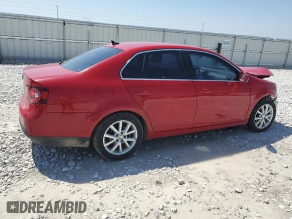 ✅ 2010 Volkswagen Jetta SE • VIN: 3VWRX7AJ8AM008426 • Lot: 58332245. Listed on Copart with 164,598 mi. Free auction sales archive from the USA and detailed vehicle history report at DreamBid. Image 3.