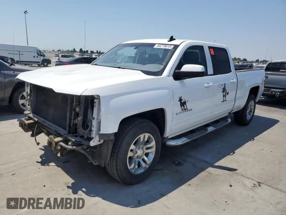 ✅ 2018 Chevrolet Silverado 1500 LT • VIN: 1GCPCREC3JF138661 • Lot: 64279615. Wystawiony na Copart z przebiegiem 64 838 mil. Bezpłatny archiwum sprzedaży aukcyjnych z USA i szczegółowy raport historii pojazdu na DreamBid. Zdjęcie 1.