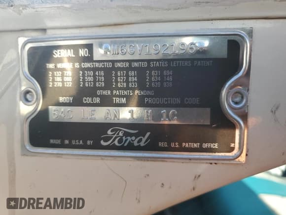 ✅ 1956 Ford Crown Victoria • VIN: M6GV192196 • Lot: 69718834. Wystawiony na Copart z przebiegiem 95 081 mil. Bezpłatny archiwum sprzedaży aukcyjnych z USA i szczegółowy raport historii pojazdu na DreamBid. Zdjęcie 12.