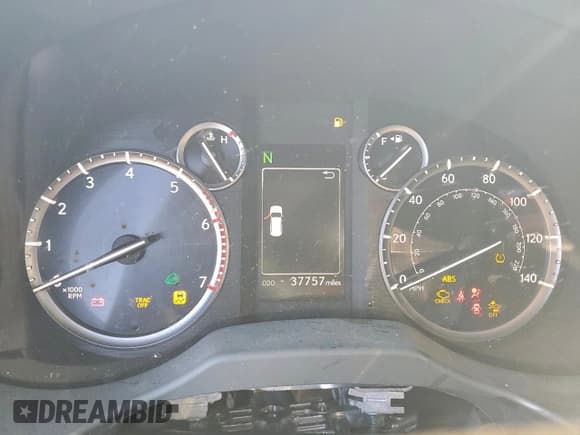 ✅ 2023 Lexus GX 460 Premium • VIN: JTJAM7BX7P5356015 • Lot: 95340455. Wystawiony na Copart z przebiegiem 37 757 mil. Bezpłatny archiwum sprzedaży aukcyjnych z USA i szczegółowy raport historii pojazdu na DreamBid. Zdjęcie 9.