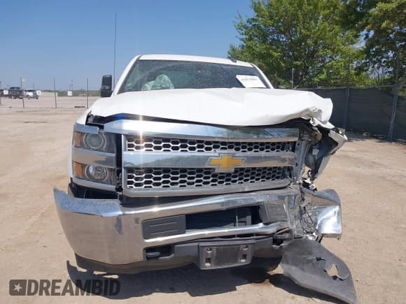 ✅ 2019 Chevrolet Silverado 2500HD Work Truck • VIN: 2GB2CREG8K1216202 • Lot: 41853896. Listed on IAAI with 83,714 mi. Free auction sales archive from the USA and detailed vehicle history report at DreamBid. Image 12.