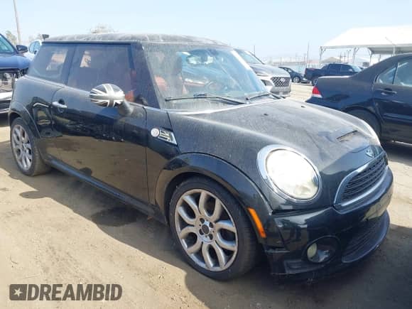 2010 MINI Hardtop S with VIN WMWMF7C50ATX41701, listed as a IAAI auction lot 43607245 with 146,196 mi miles and . Bid and sale history available at DreamBid. Image 1.
