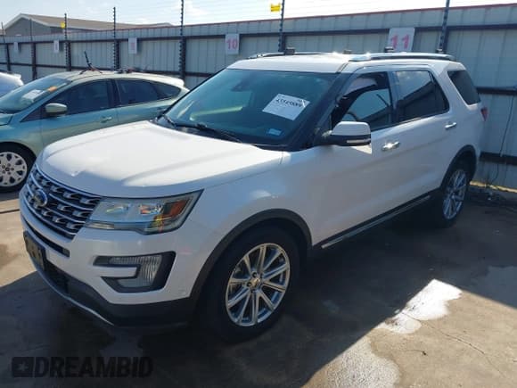 ✅ 2017 Ford Explorer Limited • VIN: 1FM5K7F84HGD86619 • Lot: 43545889. Wystawiony na IAAI z przebiegiem 139 772 mil. Bezpłatny archiwum sprzedaży aukcyjnych z USA i szczegółowy raport historii pojazdu na DreamBid. Zdjęcie 2.