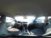 ✅ 2014 Chevrolet Traverse LS • VIN: 1GNKRFKD7EJ130710 • Lot: 43246425. Wystawiony na IAAI z przebiegiem 102 588 mil. Bezpłatny archiwum sprzedaży aukcyjnych z USA i szczegółowy raport historii pojazdu na DreamBid. Zdjęcie 20.