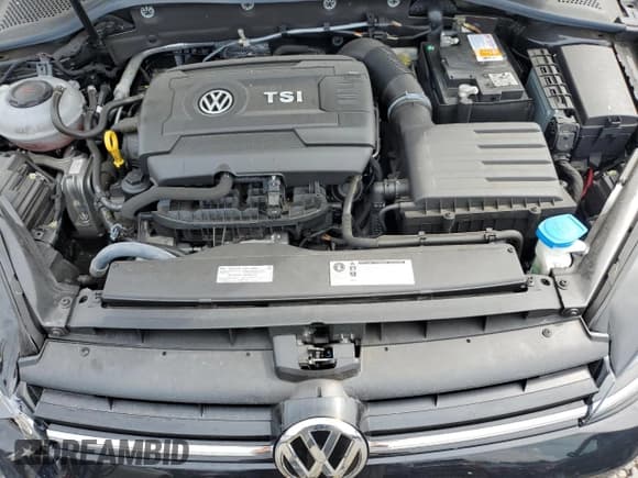 ✅ 2018 Volkswagen Golf S • VIN: 3VWB17AU4JM280663 • Lot: 68312605. Wystawiony na Copart z przebiegiem 10 375 mil. Bezpłatny archiwum sprzedaży aukcyjnych z USA i szczegółowy raport historii pojazdu na DreamBid. Zdjęcie 11.