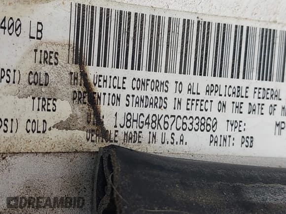 ✅ 2007 Jeep Commander Sport • VIN: 1J8HG48K67C633860 • Lot: 42670080. Wystawiony na IAAI z przebiegiem 227 412 mil. Bezpłatny archiwum sprzedaży aukcyjnych z USA i szczegółowy raport historii pojazdu na DreamBid. Zdjęcie 9.