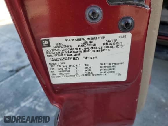 2002 Chevrolet Suburban LT z VIN 1GNEC16ZX2J211803, wystawiony jako Copart lot #78825824 z przebiegiem 267 175 mil mil oraz Czysty tytuł • Clean title. Historia ofert i sprzedaży dostępna na DreamBid. Obrazek 13.